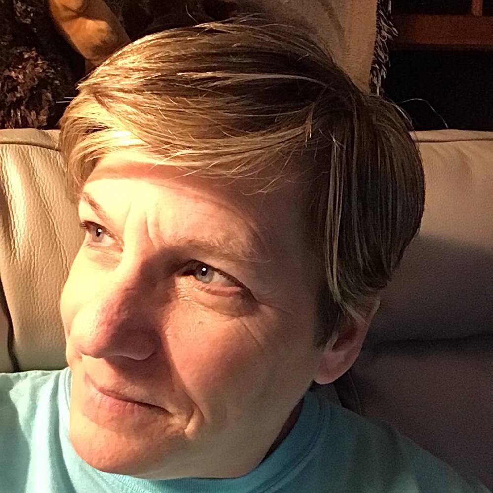 Meet your Posher, Joan